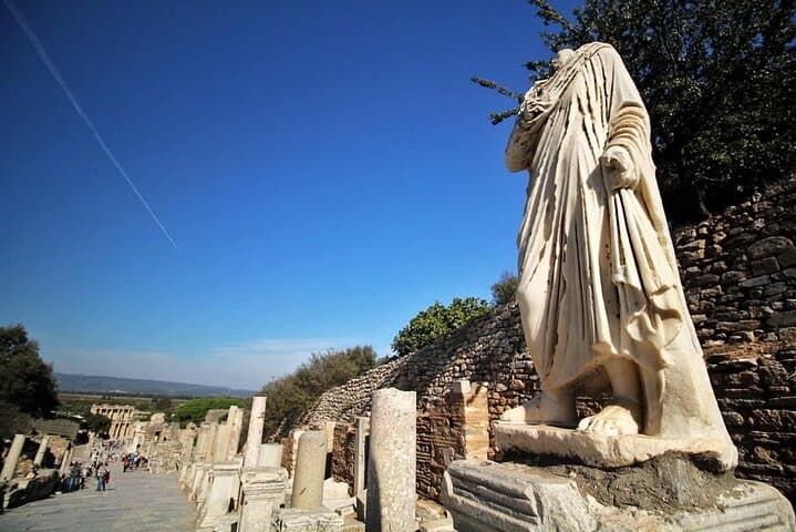 four-day-pamukkale-ephesus-cappadocia-tour-hot-air-balloon-atv