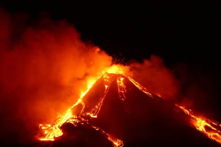 Sunset at Etna's Silvestri Craters — Private Evening Tour from Catania photo 6