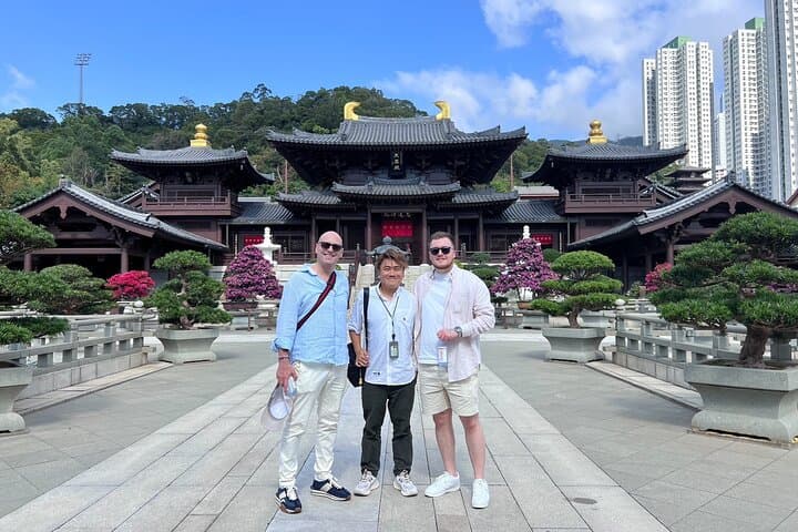 Hong Kong Private Storytelling Tour with a Master Guide — Full or Half Day photo 6