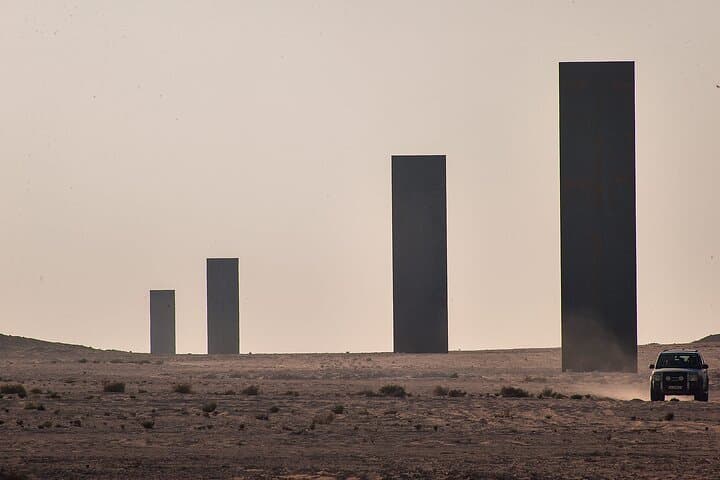 West Qatar Tour: Richard Serra Sculpture, Zekreet Beach & Camel Racing photo 5