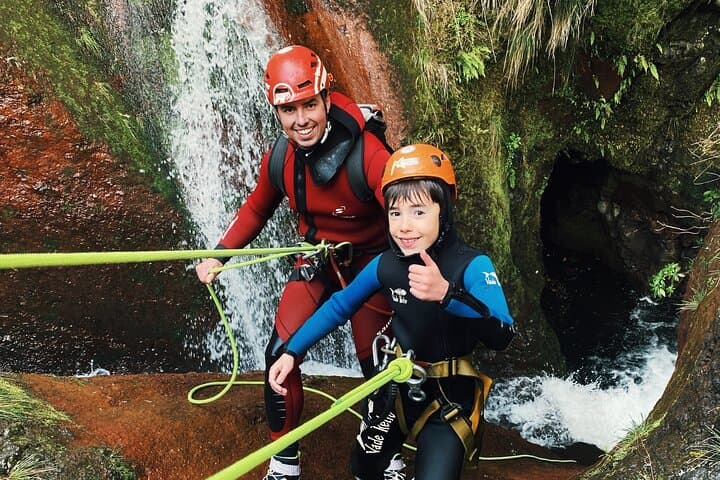 Beginner Canyoning in Madeira: Level 1 Waterfalls & Rappels Near Funchal photo 4