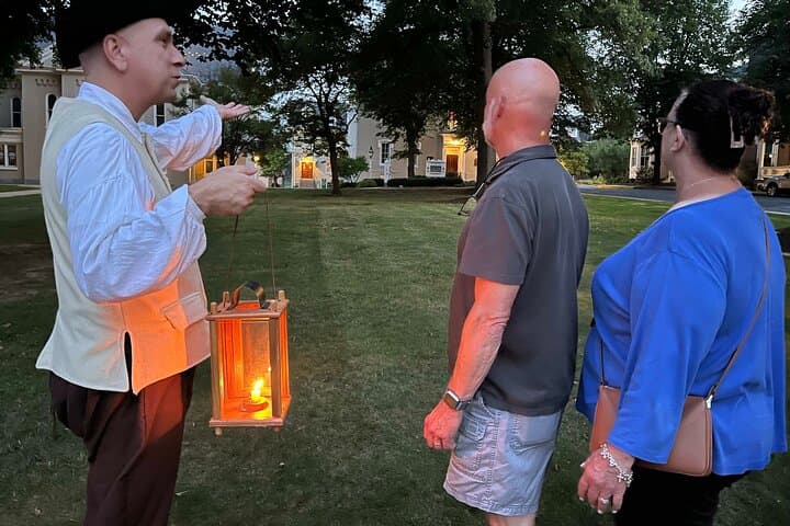 Guided Ghost Tour of Lititz: Haunted Main Street Walk & Historic Corpse House photo 3