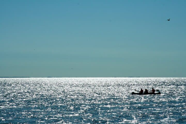 Curonian Lagoon Canoe Tour: Paddle to Gliders' Dune & Nida's Buried Villages photo 4