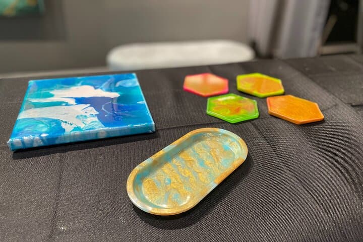Create Resin Artwork in a Nolita Artist's Studio — Hands-On NYC Art Workshop photo 2