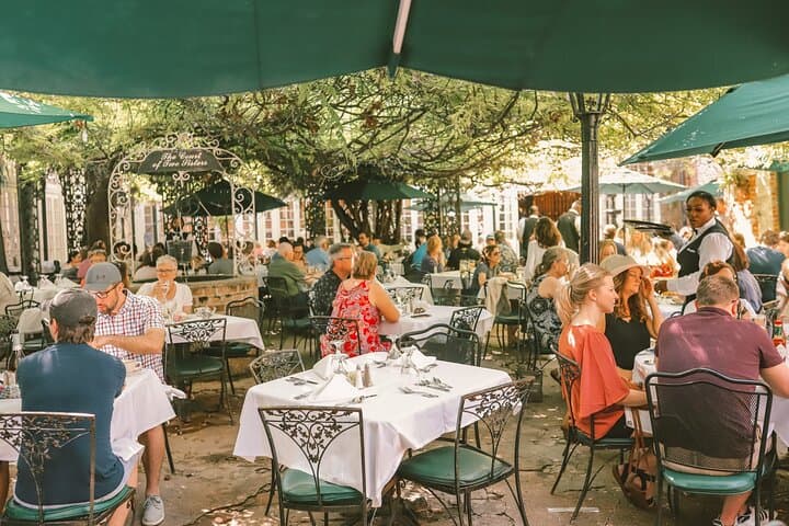 Court of Two Sisters Jazz Brunch: Classic Creole Buffet & Complimentary Mimosa photo 1