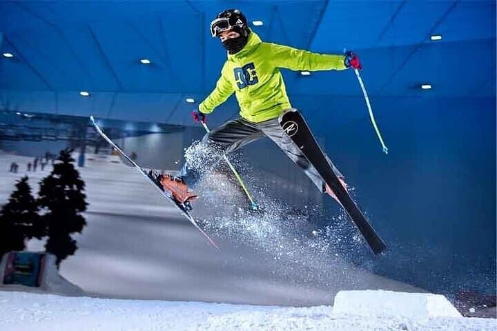 Ski Dubai: Indoor Skiing, Snow Park & Penguin Encounters in Dubai photo 5