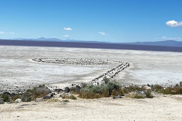 Private Tour to Spiral Jetty & Pink Lake — Guided Great Salt Lake Art and Nature Experience