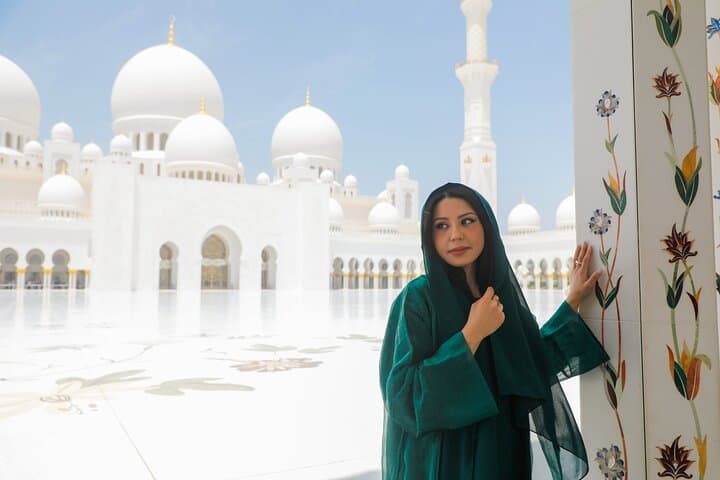 Abu Dhabi Day Trip from Dubai: Sheikh Zayed, Qasr Al Watan & Etihad Towers photo 1