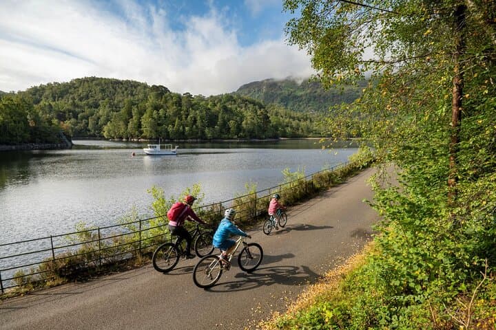 Bonnie Lochs & Bold Whisky Day Tour from Edinburgh: Loch Lomond, Loch Katrine & Glenturret Distillery