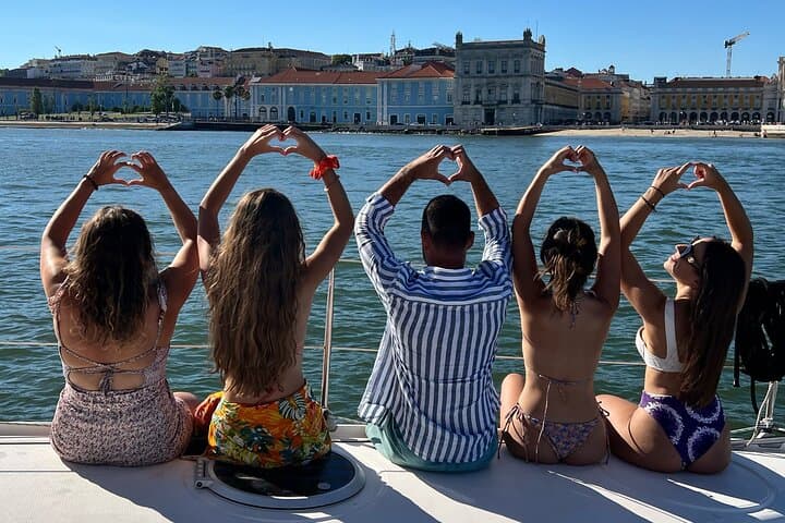 Private Sunset Boat Tour on the Tagus — Lisbon from the River photo 6