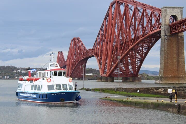 Firth of Forth 90-Minute Sightseeing Cruise — Under the Forth Bridges & Inchcolm Island Views photo 3