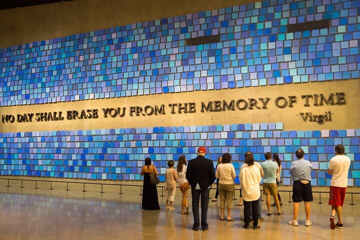 9/11 Memorial & Ground Zero Walking Tour with Optional Museum Entry