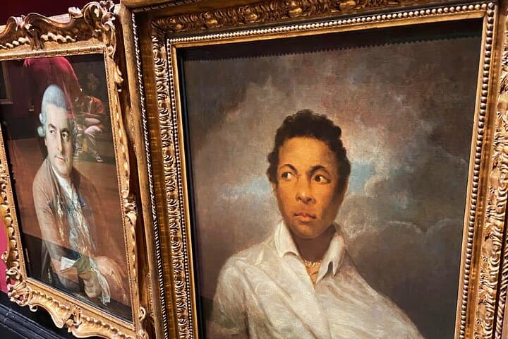Rogues and Rebels: Semi‑Private Tour of the National Portrait Gallery photo 6