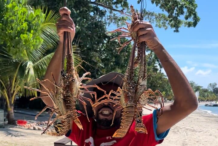 Negril 7 Mile Beach & Rick's Cafe Sunset Combo — Seafood, Sun and Cliff Diving photo 4