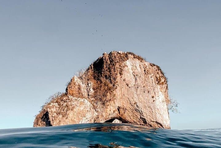 Snorkel Los Arcos & Madagascar Island: Full-Day Catamaran Tour with Open Bar photo 3