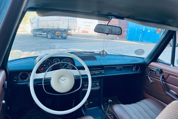 Prague in a Vintage Mercedes: 90-Minute Classic Car Express Tour photo 3