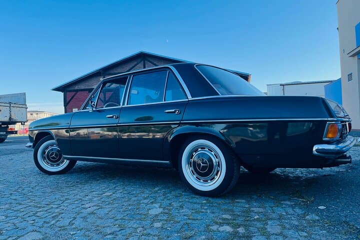 Classic Car Sightseeing and Panoramic Viewpoints of Prague photo 2