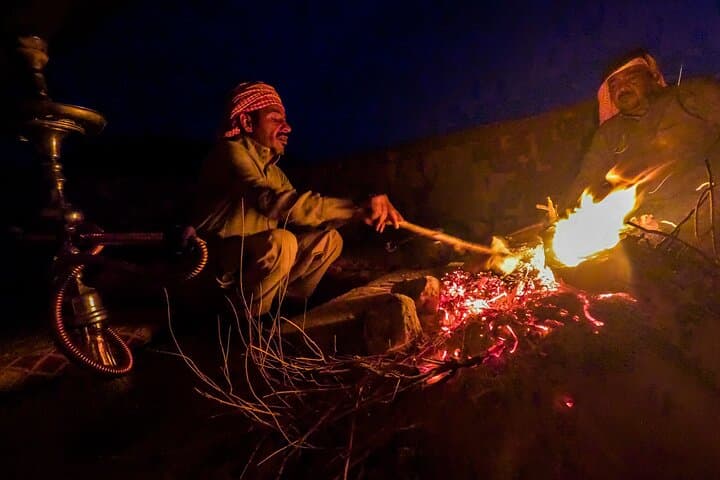 Wadi Rum Jeep Safari and Cave Camping: Overnight Bedouin Zarb Under the Stars photo 4