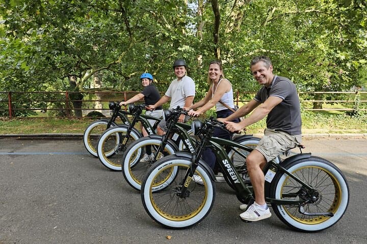 Prague Express E‑Bike Tour: Top Viewpoints & Historic Sights in 90 Minutes