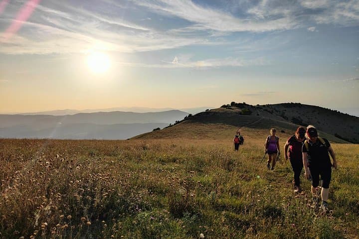Guided Mount Tezio Trek: Perugia Mountain Hike to Lake Trasimeno Views photo 5