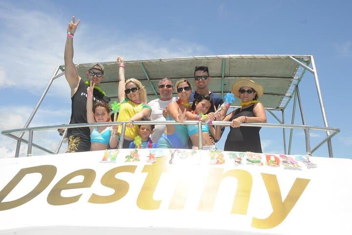 Punta Cana Boat Cruise and Snorkeling with Open Bar — 3-Hour Bavaro Reef Excursion photo 3