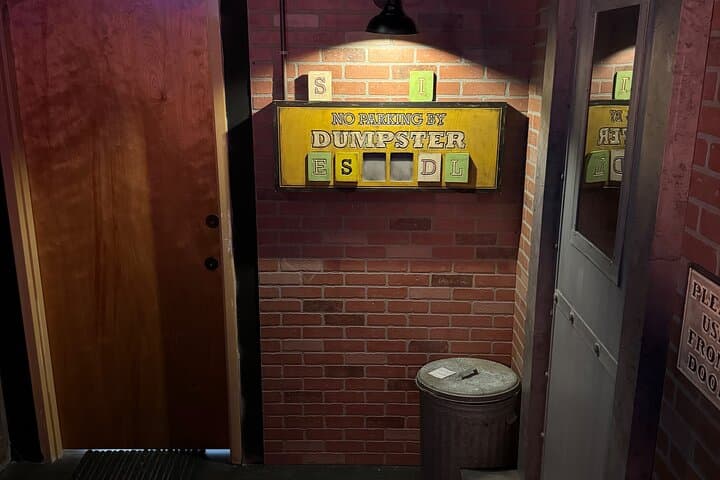 Society Zero Pawn Shop Escape Room — Extreme Escape San Antonio photo 5