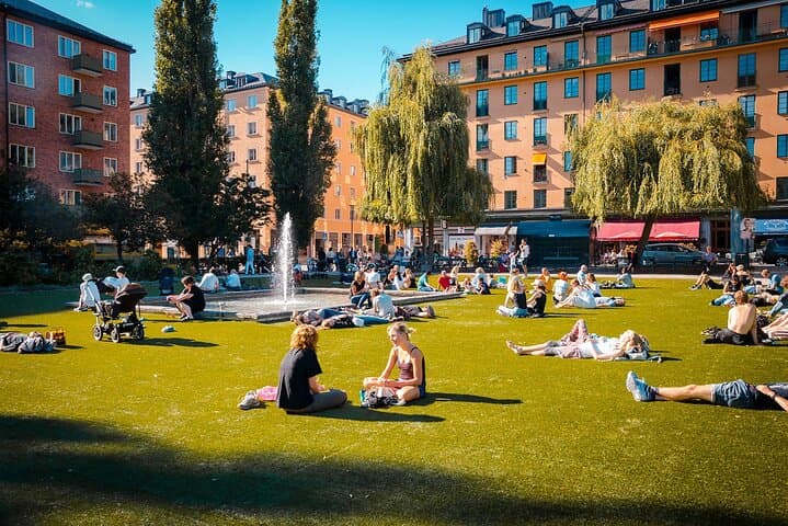 Romantic Quest in Stockholm: Self-Guided Södermalm Story Walk photo 5