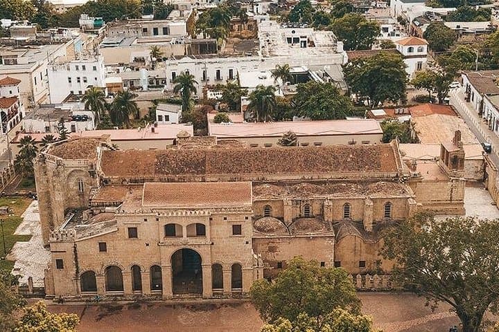 Santo Domingo History Tour: Los Tres Ojos, Columbus Lighthouse & Colonial Zone with Lunch photo 3