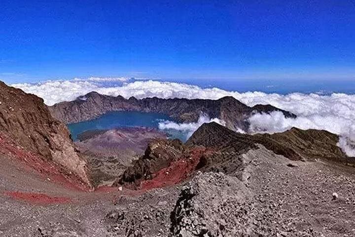 Mount Rinjani Trek 3D2N via Sembalun: Summit, Crater Rim & Segara Anak Lake photo 4