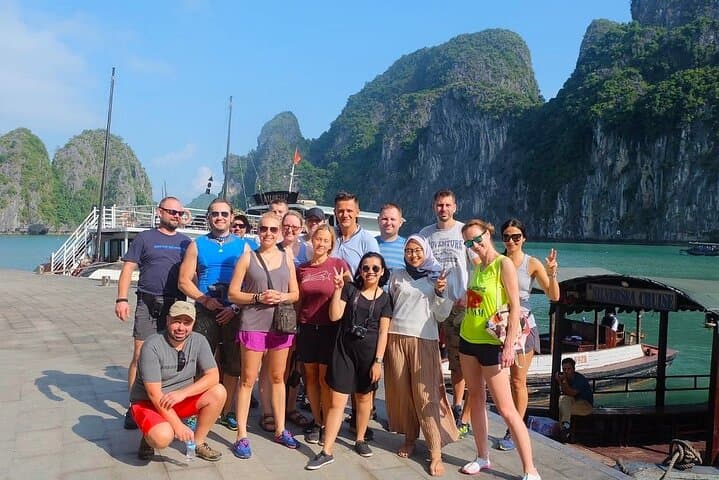 Royal Palace Cruise: 2D/1N Halong Bay Overnight from Hanoi photo 6
