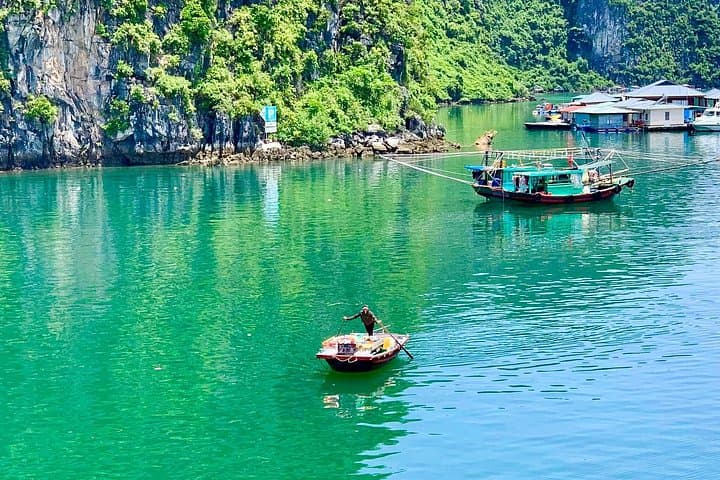 2-Day Halong & Lan Ha Bay Cruise from Hanoi — Private Balcony Cabin photo 4
