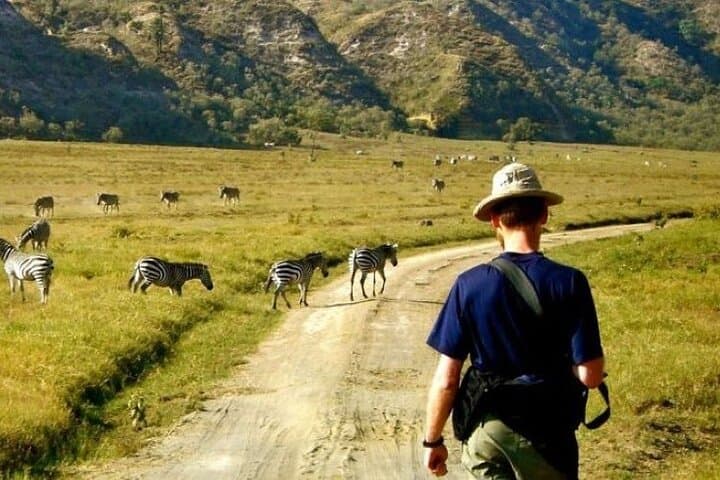 Hell's Gate & Sanctuary Farm: Bike the Rift and Ride to Lake Naivasha photo 2