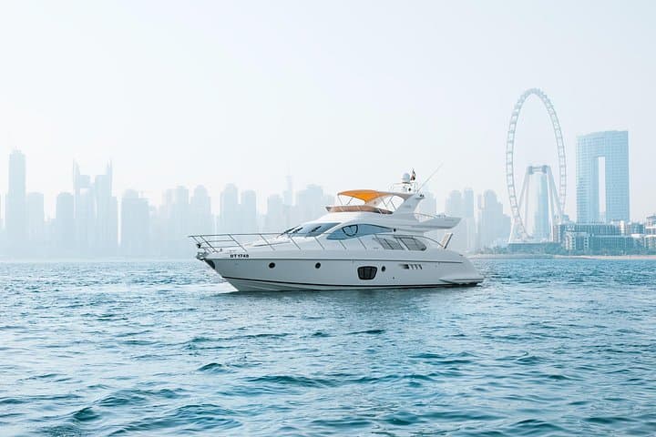 Dubai 2-Hour Private Luxury Yacht Tour — Burj Al Arab & Atlantis Cruise photo 1