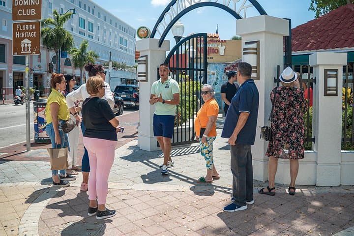 Miami in 3.5 Hours: Small-Group Sightseeing, Culture & Photography Tour photo 3