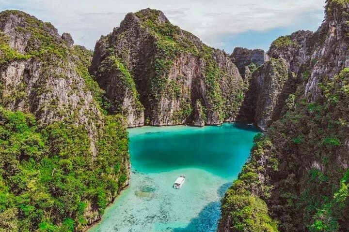 Speedboat to Phi Phi, Maya & Bamboo Islands: Full-Day Snorkel from Krabi