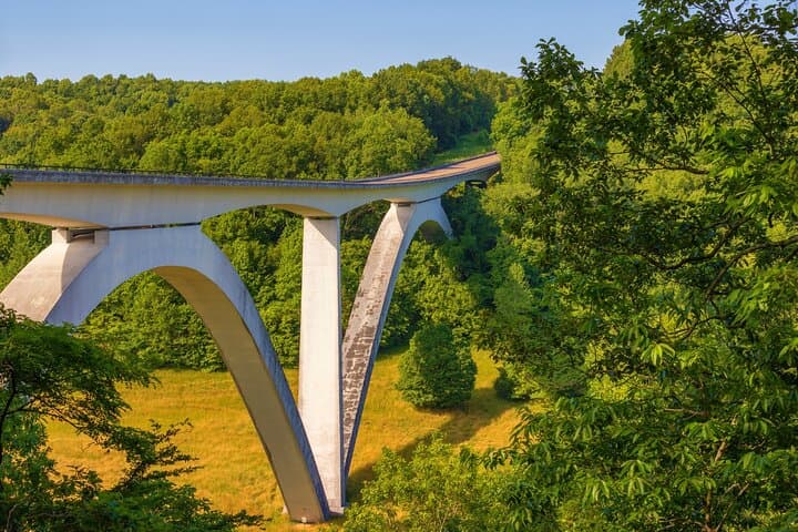 Self-Guided Audio Driving Tour on the Natchez Trace Parkway — Tennessee & Alabama Route photo 3