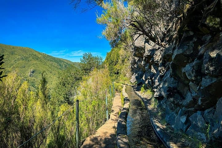 25 Fountains Levada Hike — Rabaçal Valley Walking Tour (PR6), Madeira photo 4