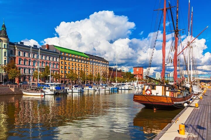 Jewish History Walking Tour of Helsinki Old Town — Private 2-Hour Guide photo 1