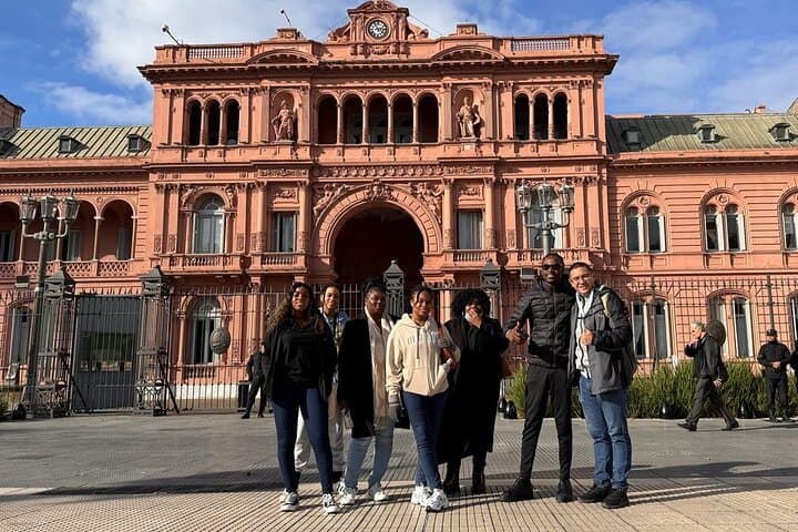 Buenos Aires Walking Tour: San Telmo, La Boca & Recoleta with Local Guide photo 6