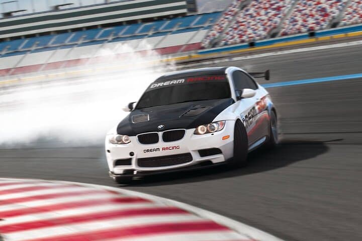 Two-Lap Drifting Ride-Along at Las Vegas Motor Speedway — BMW M3 Adrenaline Experience photo 6