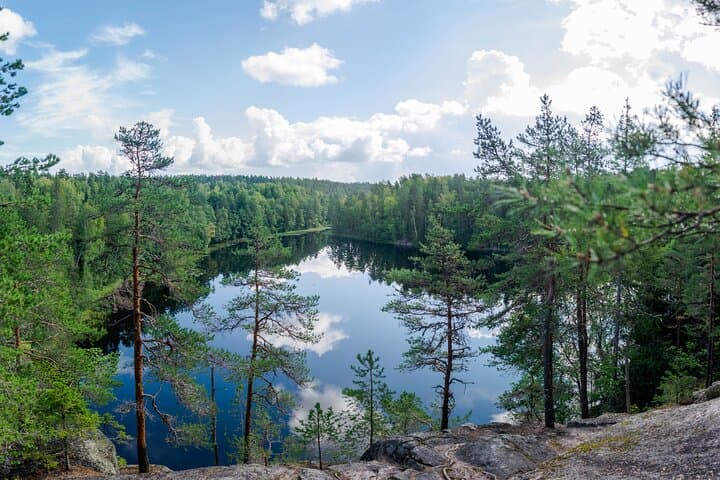Nuuksio National Park Hike from Helsinki — 7.5 km with Campfire Lunch photo 5