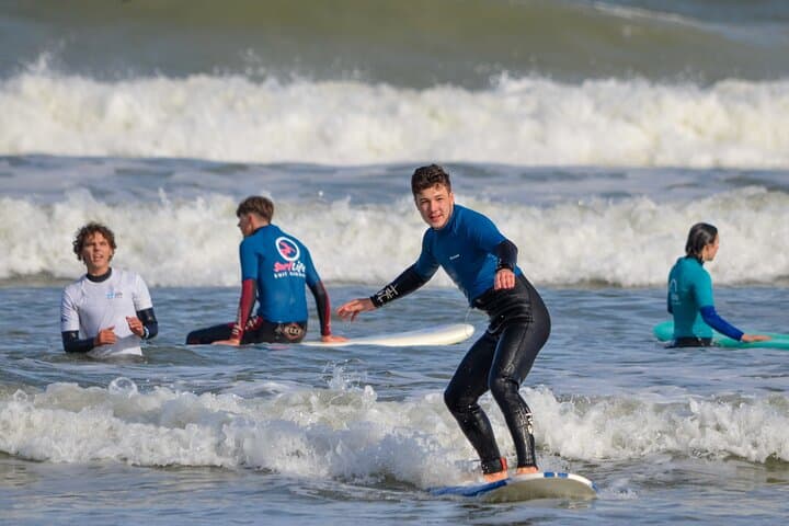 Learn to Surf in Bloubergstrand: Private 90‑Minute Lessons at Eden on the Bay
