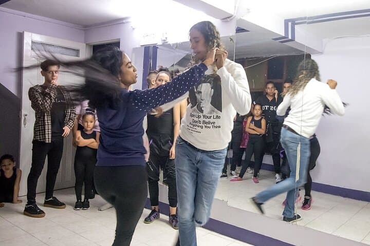 Dancing with Locals: Manrique Community Dance Experience in Medellín