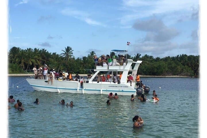 Punta Cana Party Boat Cruise with Open Bar & Snorkeling photo 3