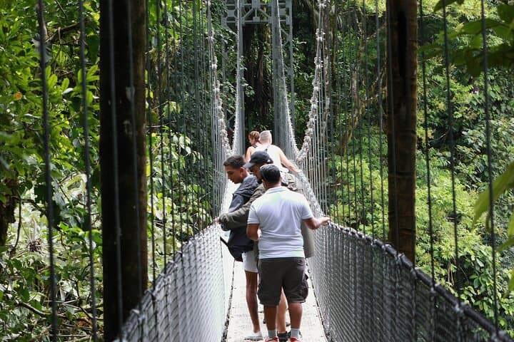 Canopy Crossing: Guided Hanging Bridges Tour in La Fortuna photo 4