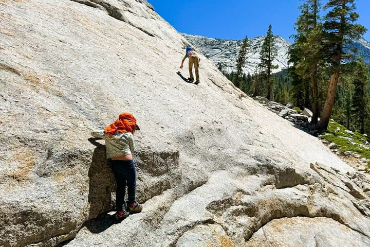 Kid-Friendly Yosemite Private Tour — Tuolumne Meadows Day Hike photo 4