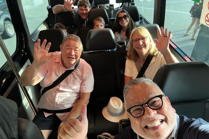 Accessible Orlando Airport Transfer: MCO to Hotels & Resorts ADA-Friendly Van Service photo 3