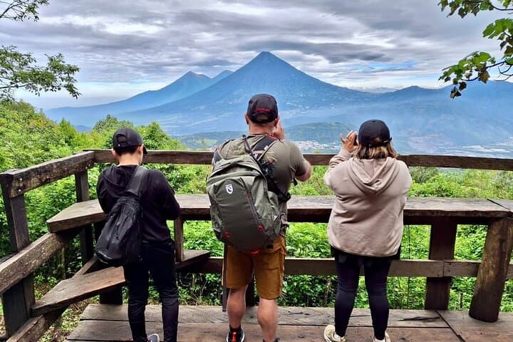 Pacaya Volcano Day Hike from Antigua: Active Lava, Lava Fields & Views