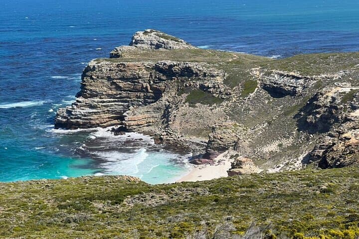Cape Peninsula Private Full-Day Tour — Chapman's Peak, Cape Point & Boulders Beach Penguins photo 3