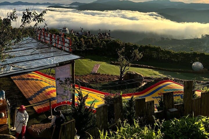 Da Lat Dawn: Cloud Hunting & Mesmerizing Sunrise Glow Tour photo 6